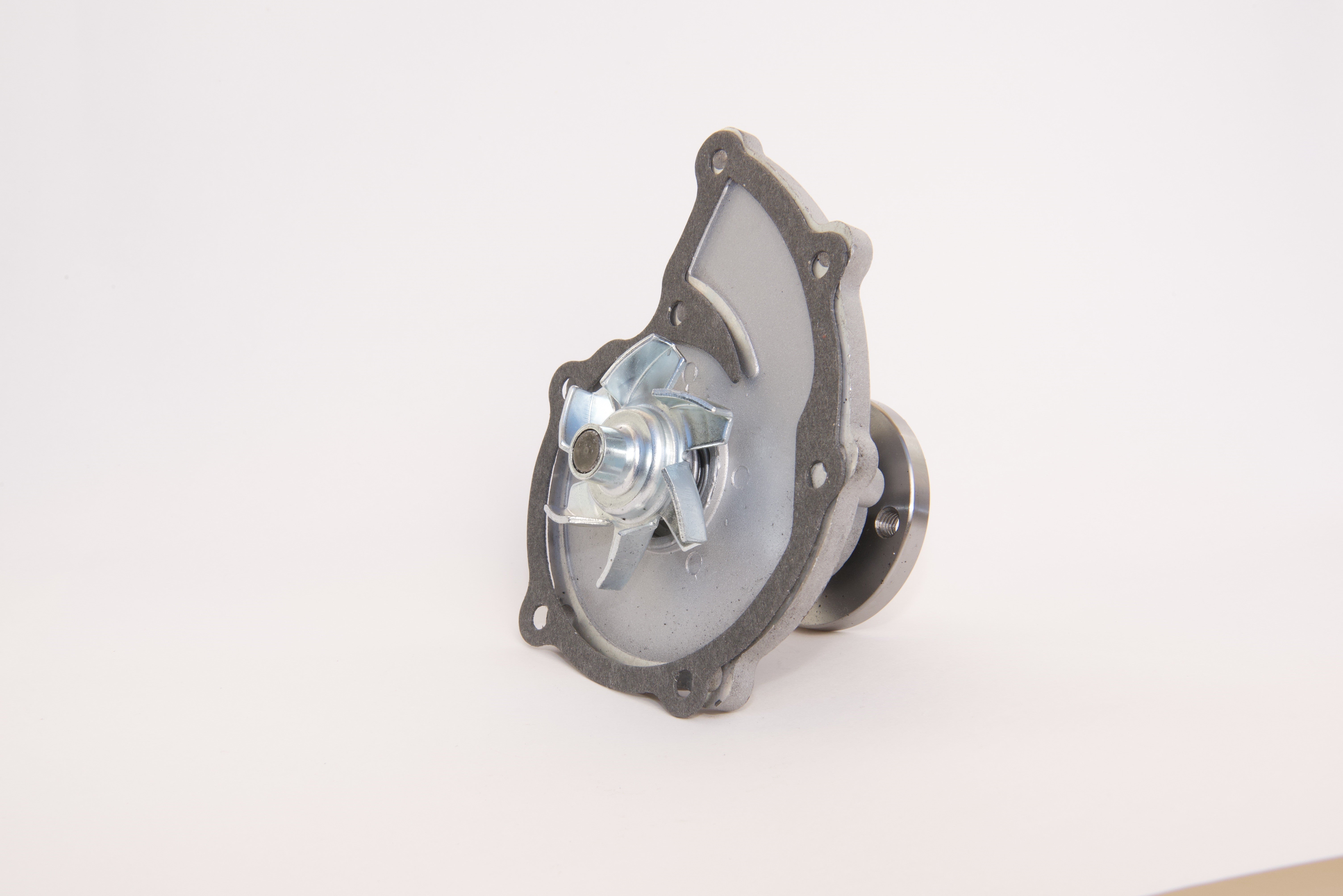 New Water Pump Cover 16110-78156-71 7-8fg For Toyota Forklift Truck - Water Pump