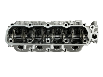 COMPLETE Engine 4Y Cylinder Head 11101-76075-71 for Toyota with valves & more